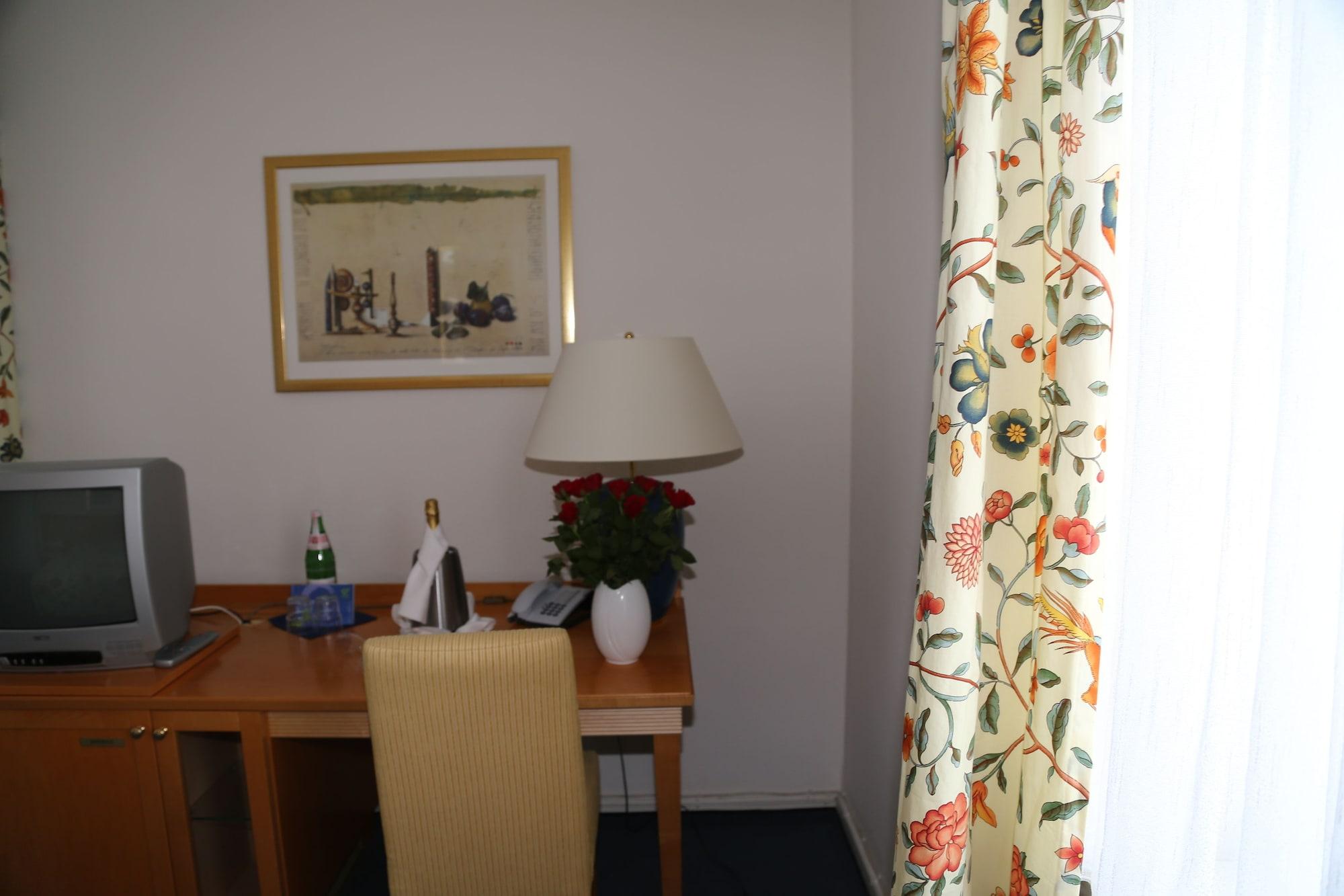 Villa Thea Hotel Am Rosengarten Bad Kissingen Exterior photo